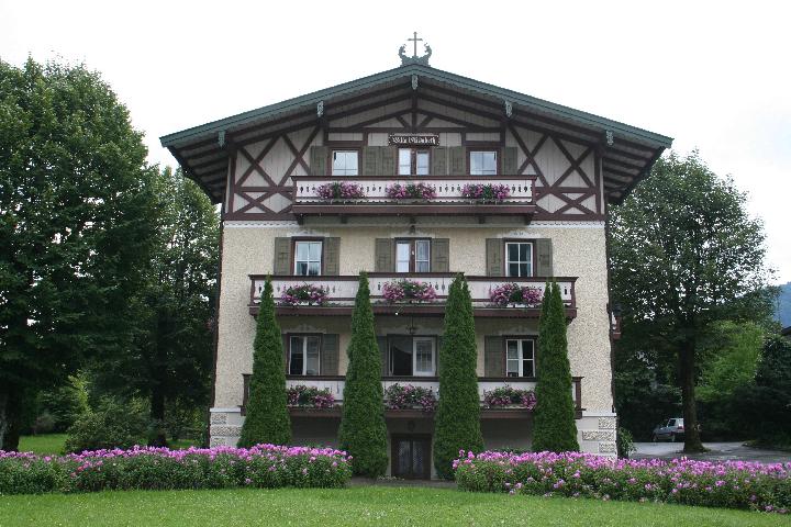 Bayern August 2006 159haus am tegernsee